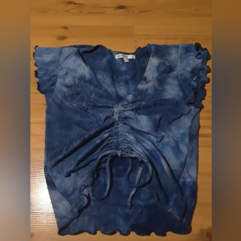 Tye dyed scrunch crop